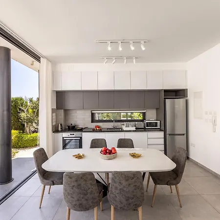 Almaria Residences Villa *