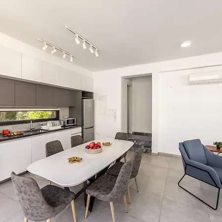 Almaria Residences Villa *