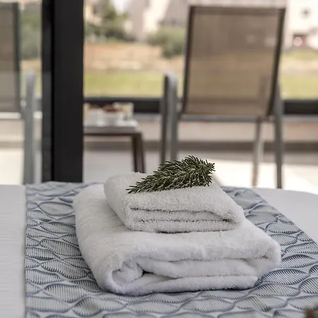 Villa Almaria Residences Paralimni