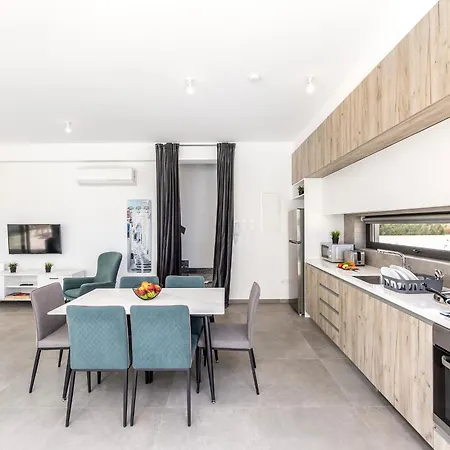 Almaria Residences Villa *