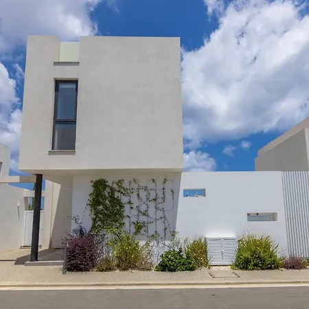 Almaria Residences Paralimni