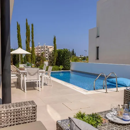 Almaria Residences * Paralimni