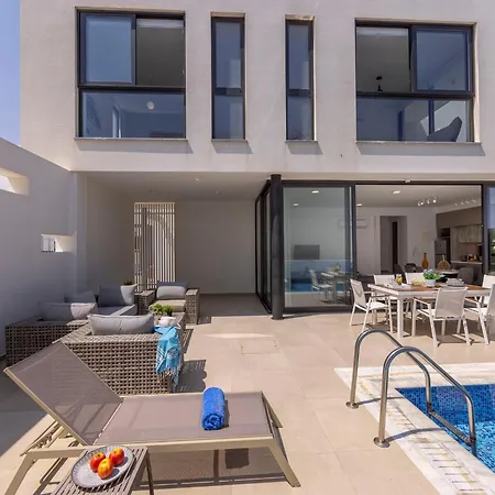 Villa Almaria Residences