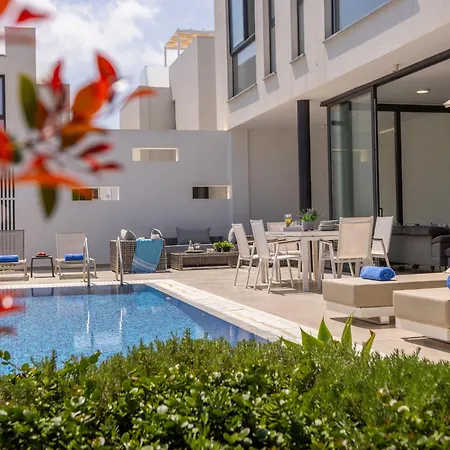 Almaria Residences * Paralimni