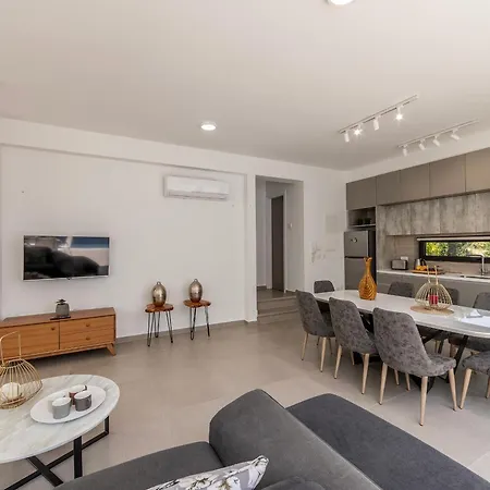 Almaria Residences Paralimni
