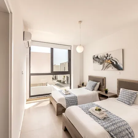 Almaria Residences Vilă *
