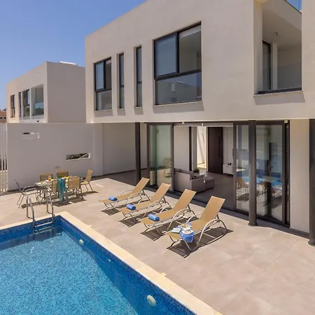 Almaria Residences Paralimni