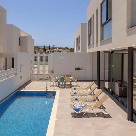 Almaria Residences Paralimni