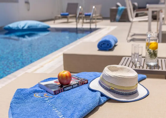 Almaria Residences *