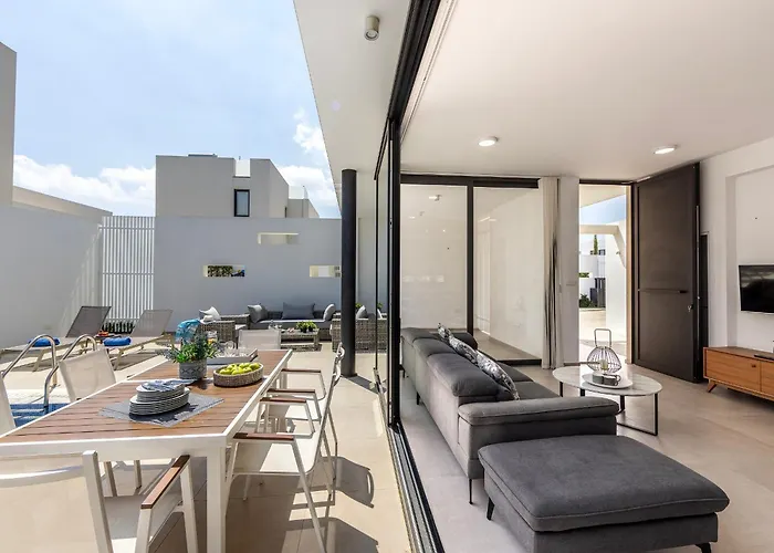 Almaria Residences Vila *