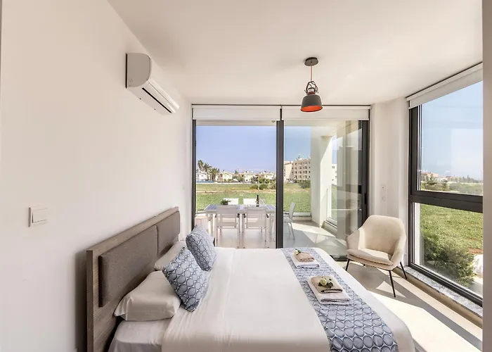 Almaria Residences *