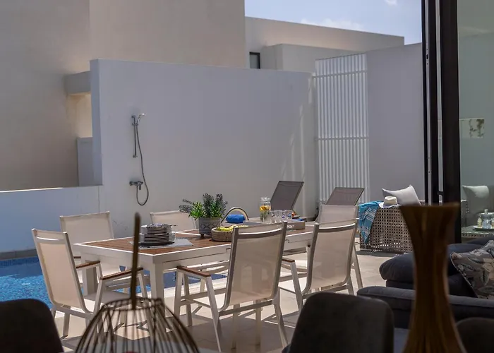 Almaria Residences Villa *