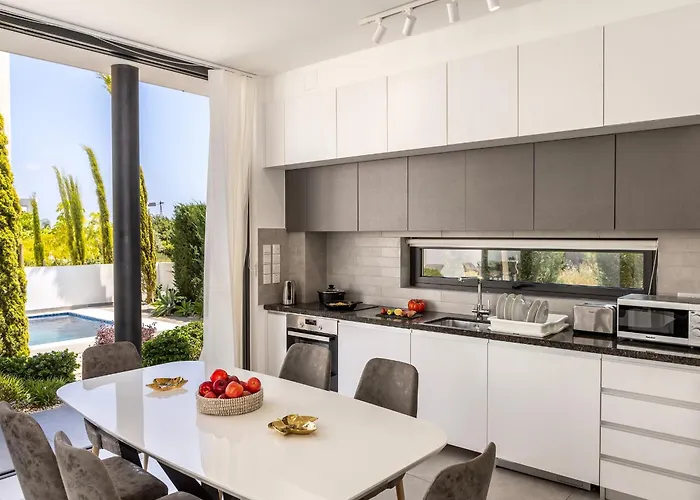 Almaria Residences Paralimni