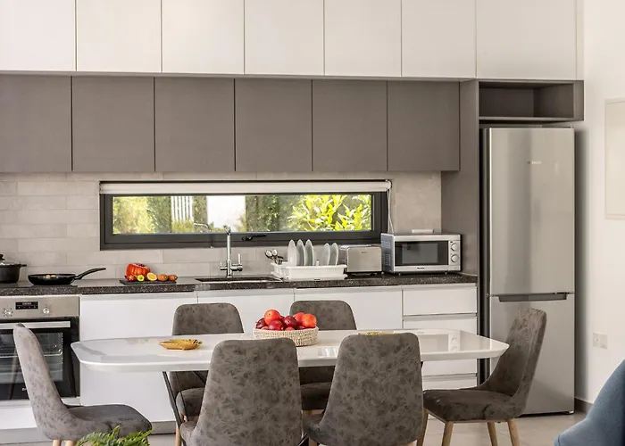 Villa Almaria Residences Paralimni